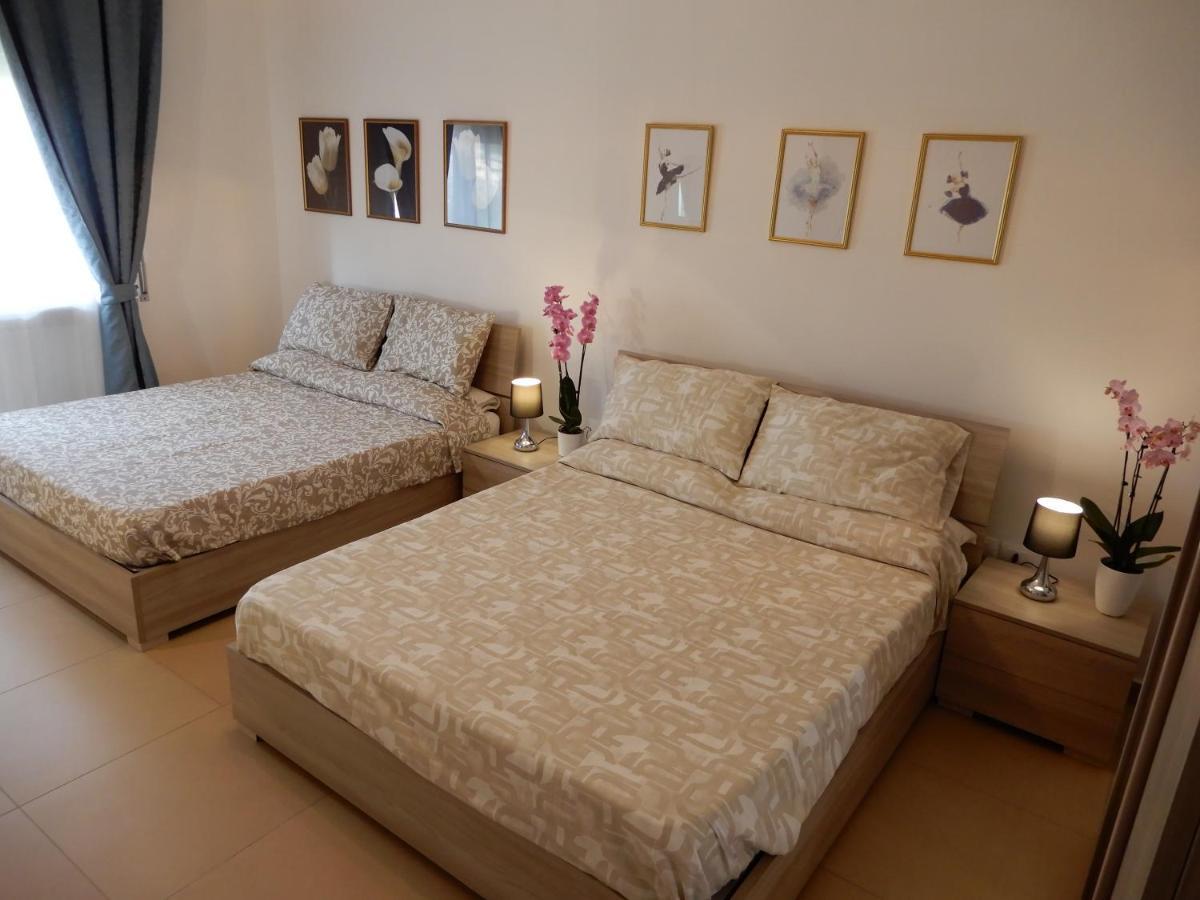 Caserta Royale Apartment Esterno foto