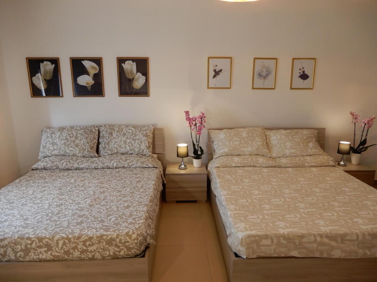 Caserta Royale Apartment Esterno foto