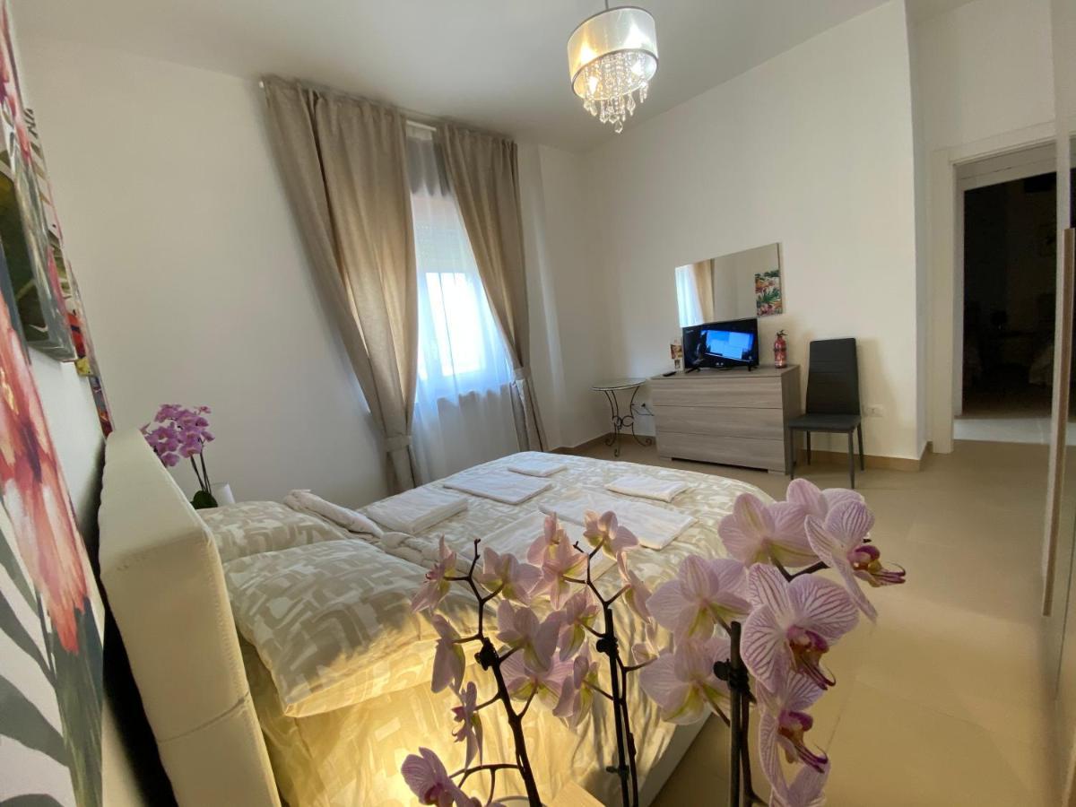Caserta Royale Apartment Esterno foto
